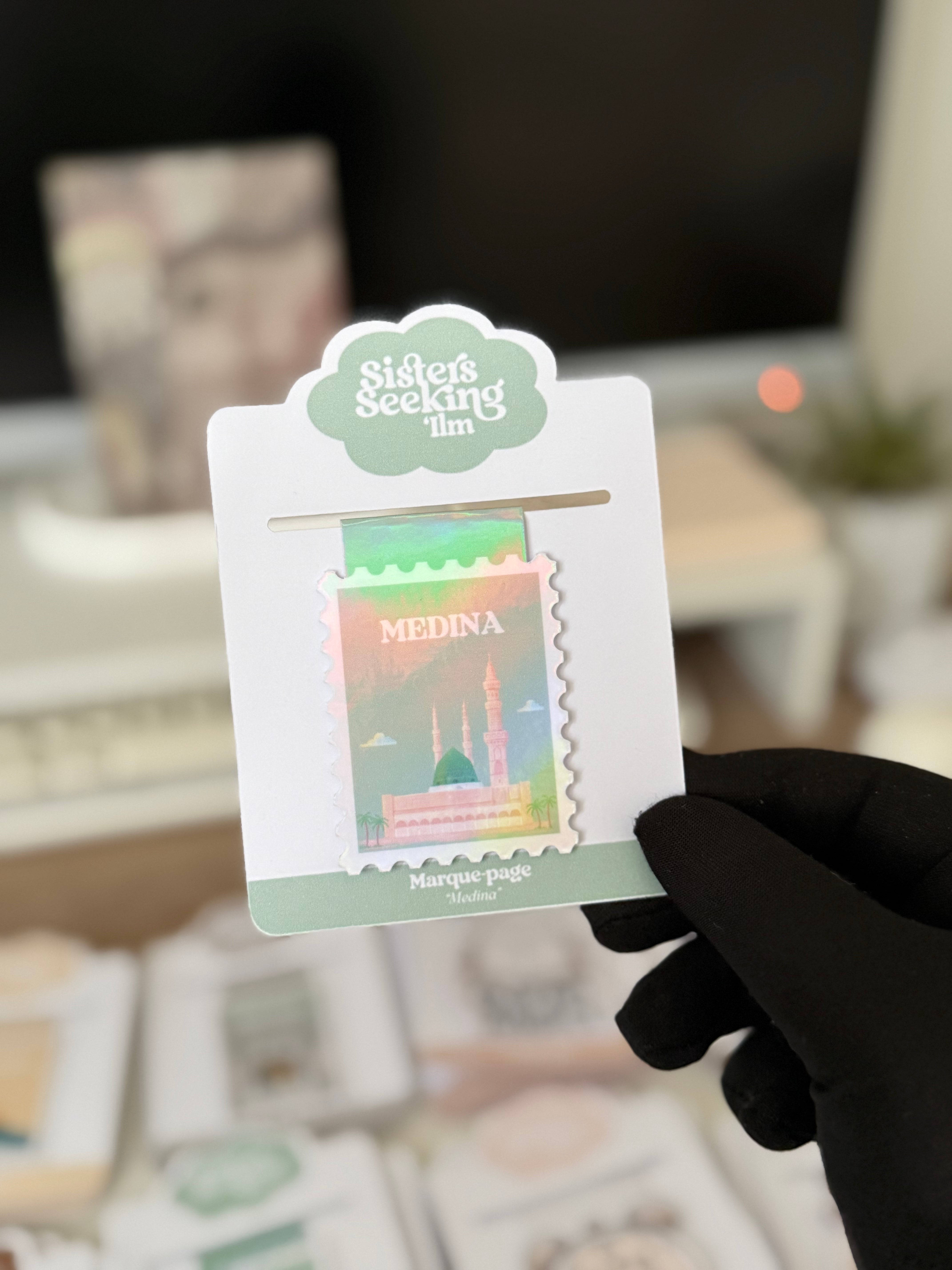 "Medina" magnetic bookmark