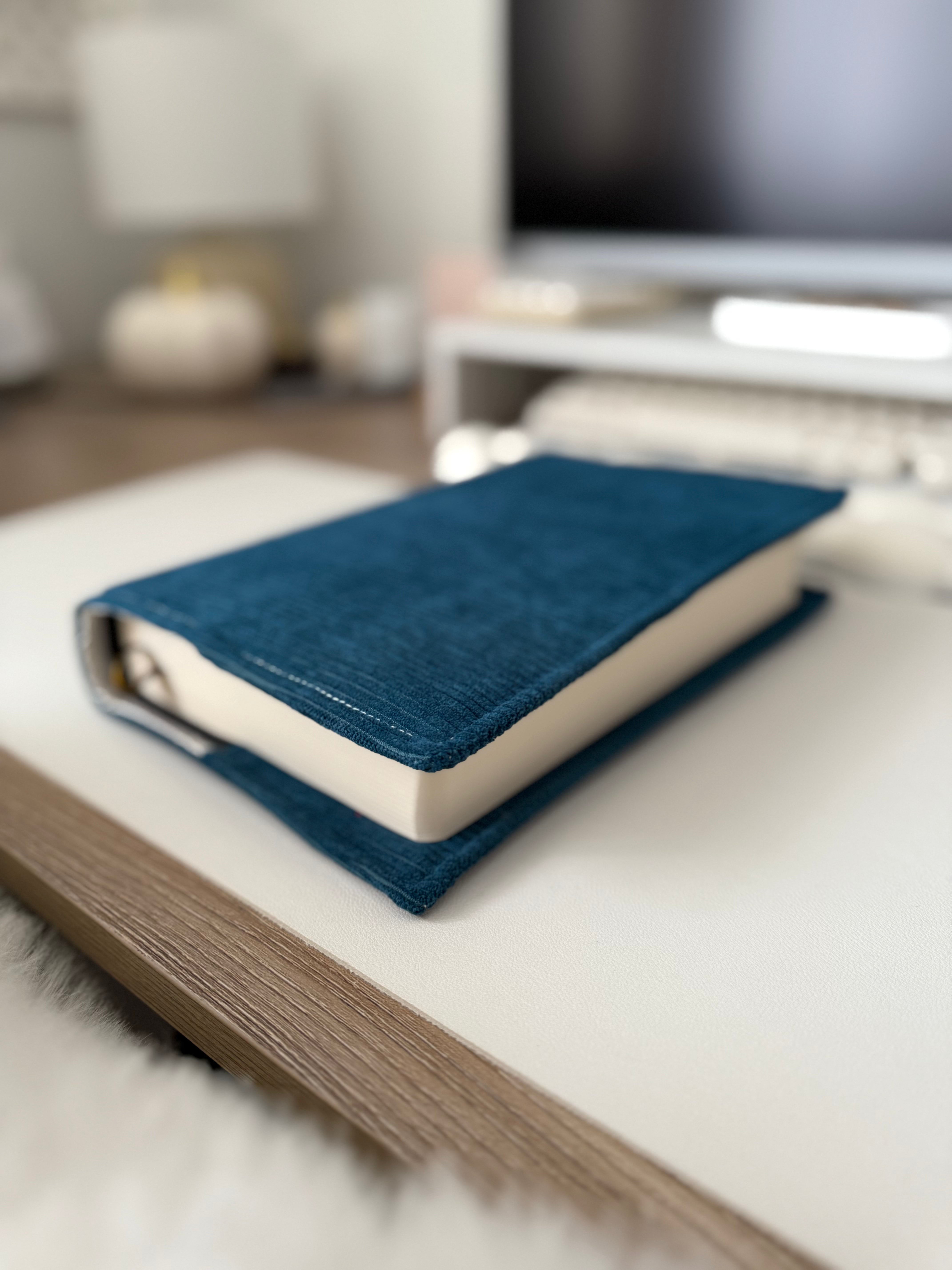 Duck blue corduroy blanket