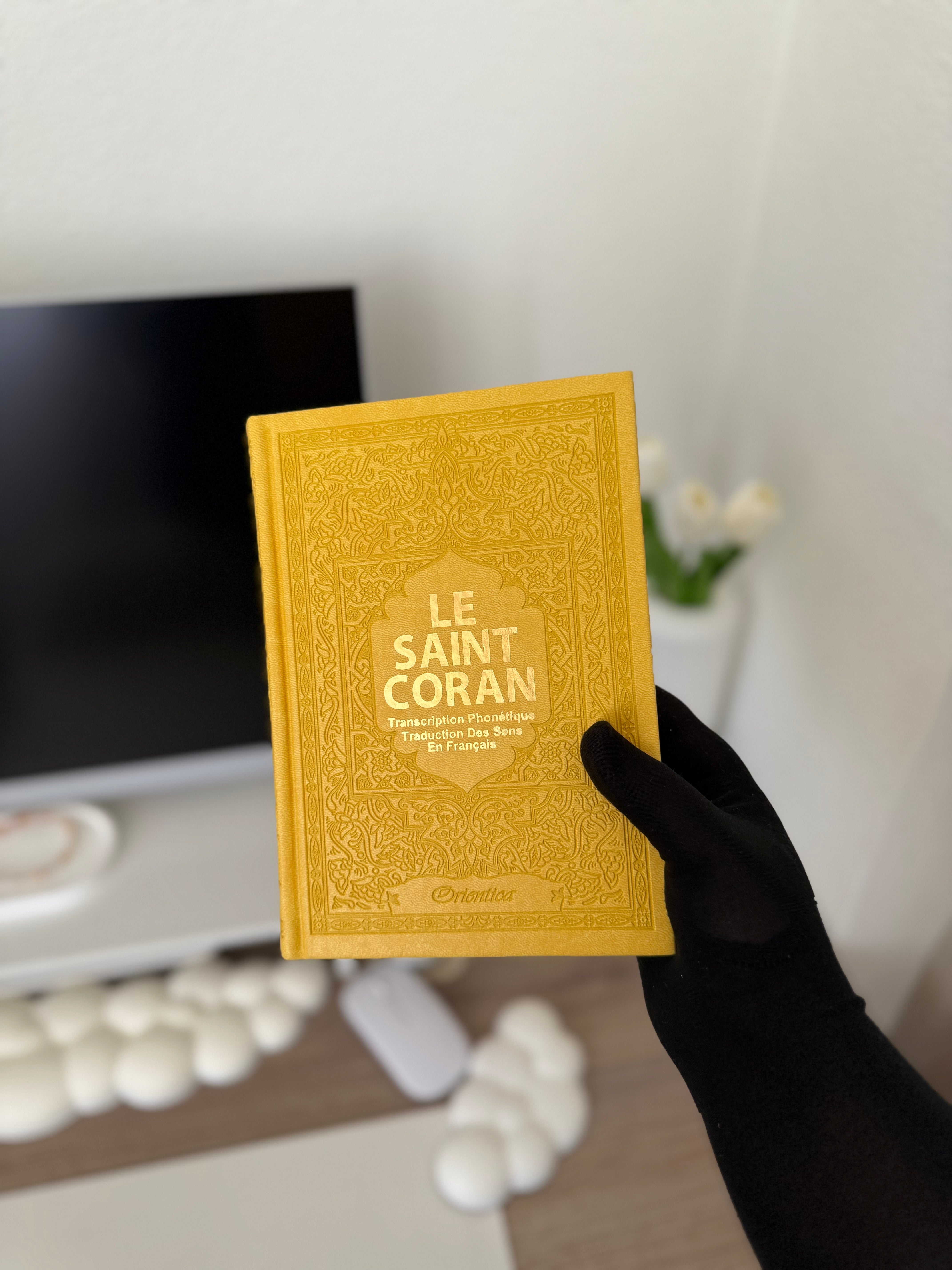 Le Saint Coran - Transcription phonétique (de l'arabe) et Traduction des sens en français - Edition de luxe couverture cuir de couleur jaune doré