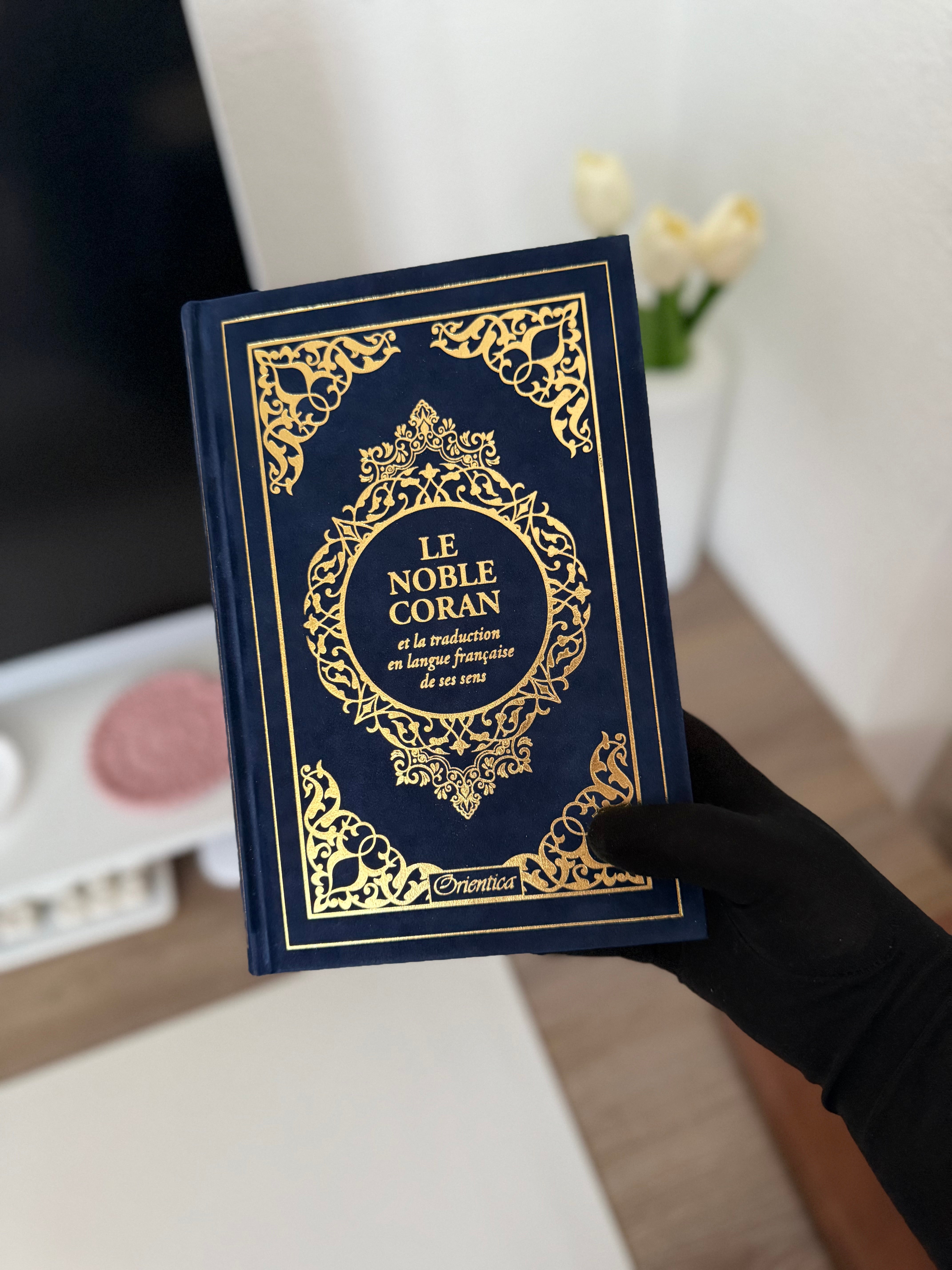Le Noble Coran et la traduction en langue française de ses sens (bilingue français/arabe & index) - Edition de luxe couverture cartonnée en daim couleur Bleu foncé Doré