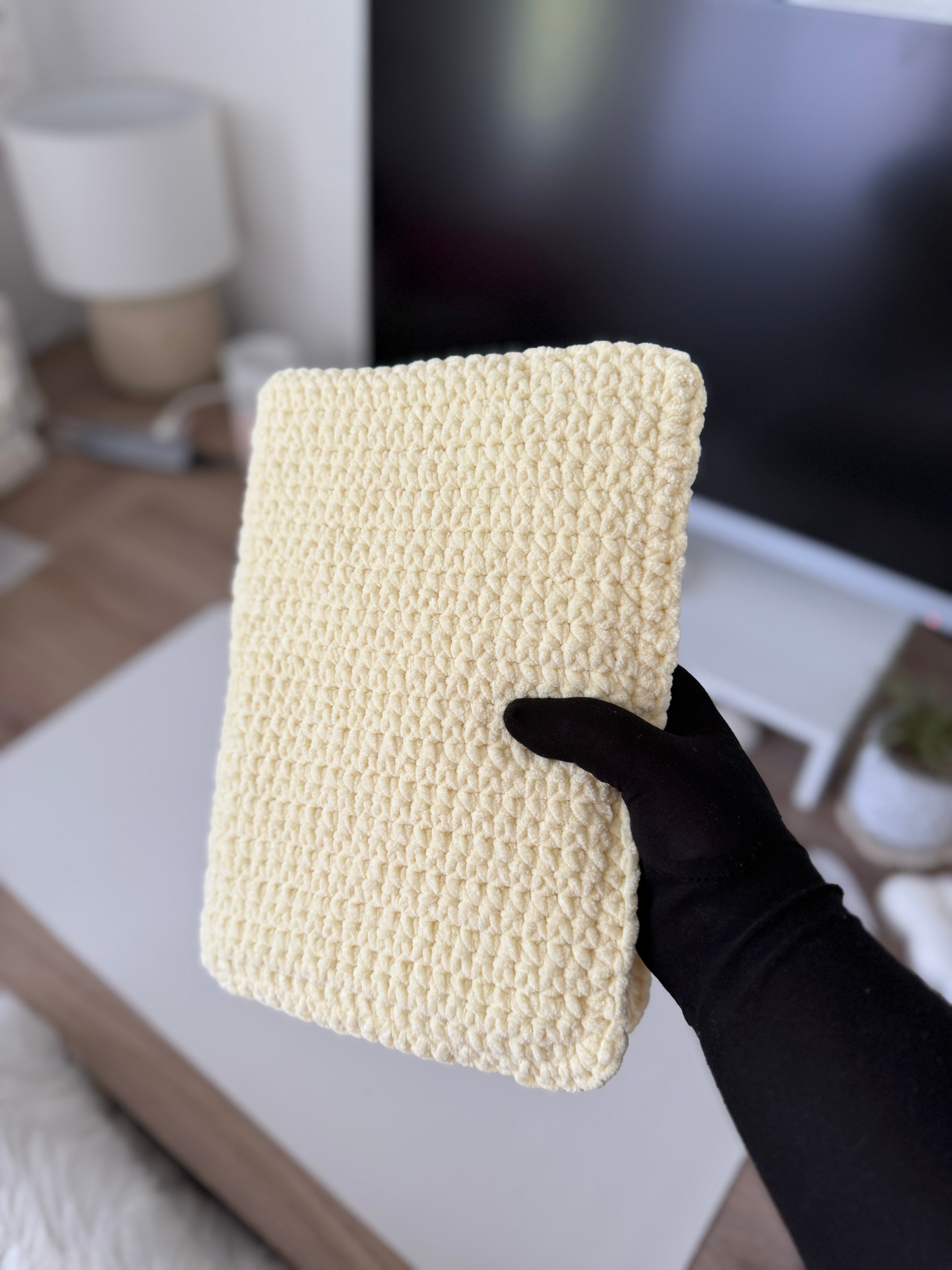 Protège mushaf en crochet jaune