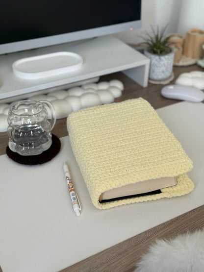 Protège mushaf en crochet jaune