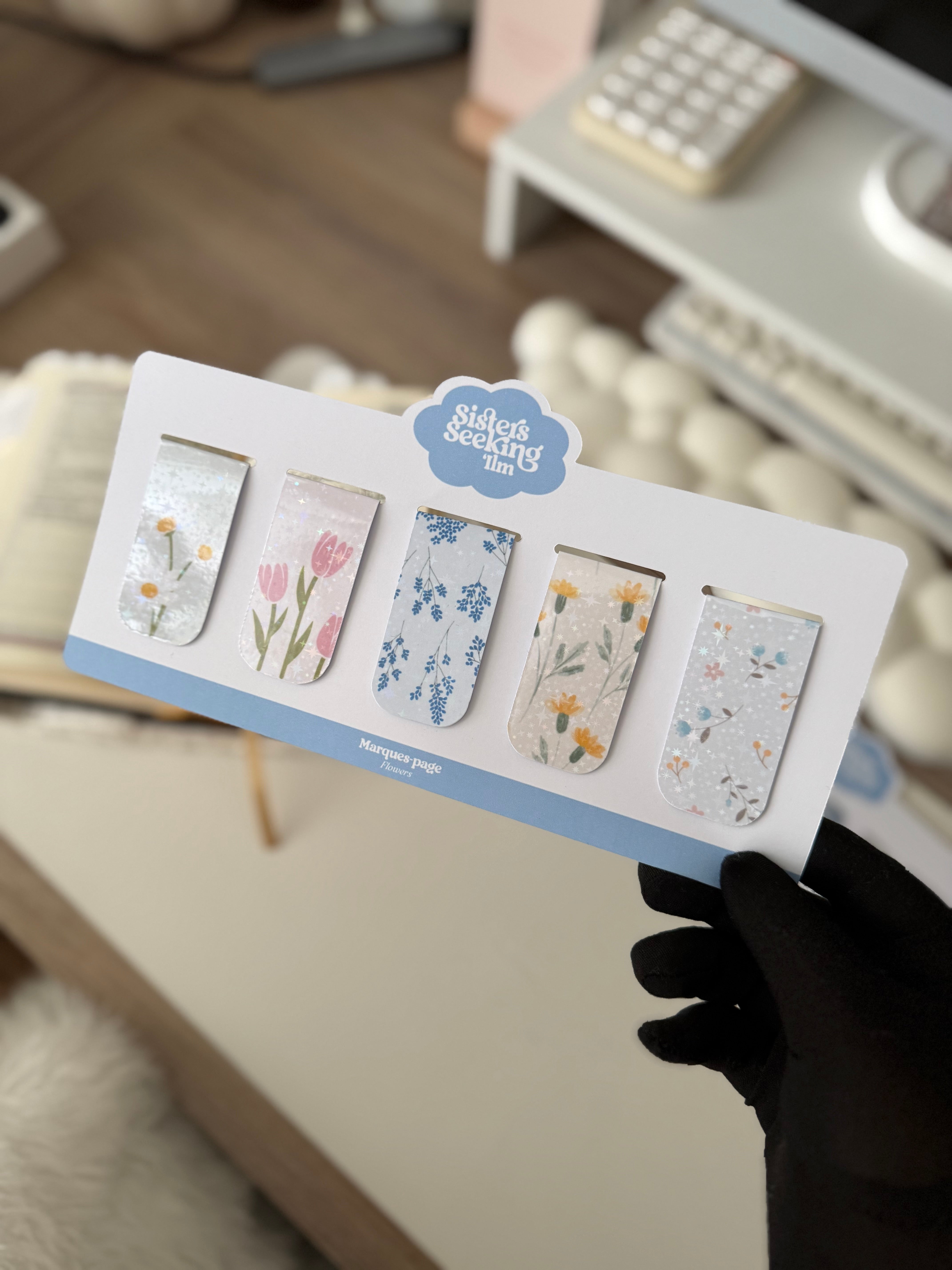 "Flowers" magnetic bookmark