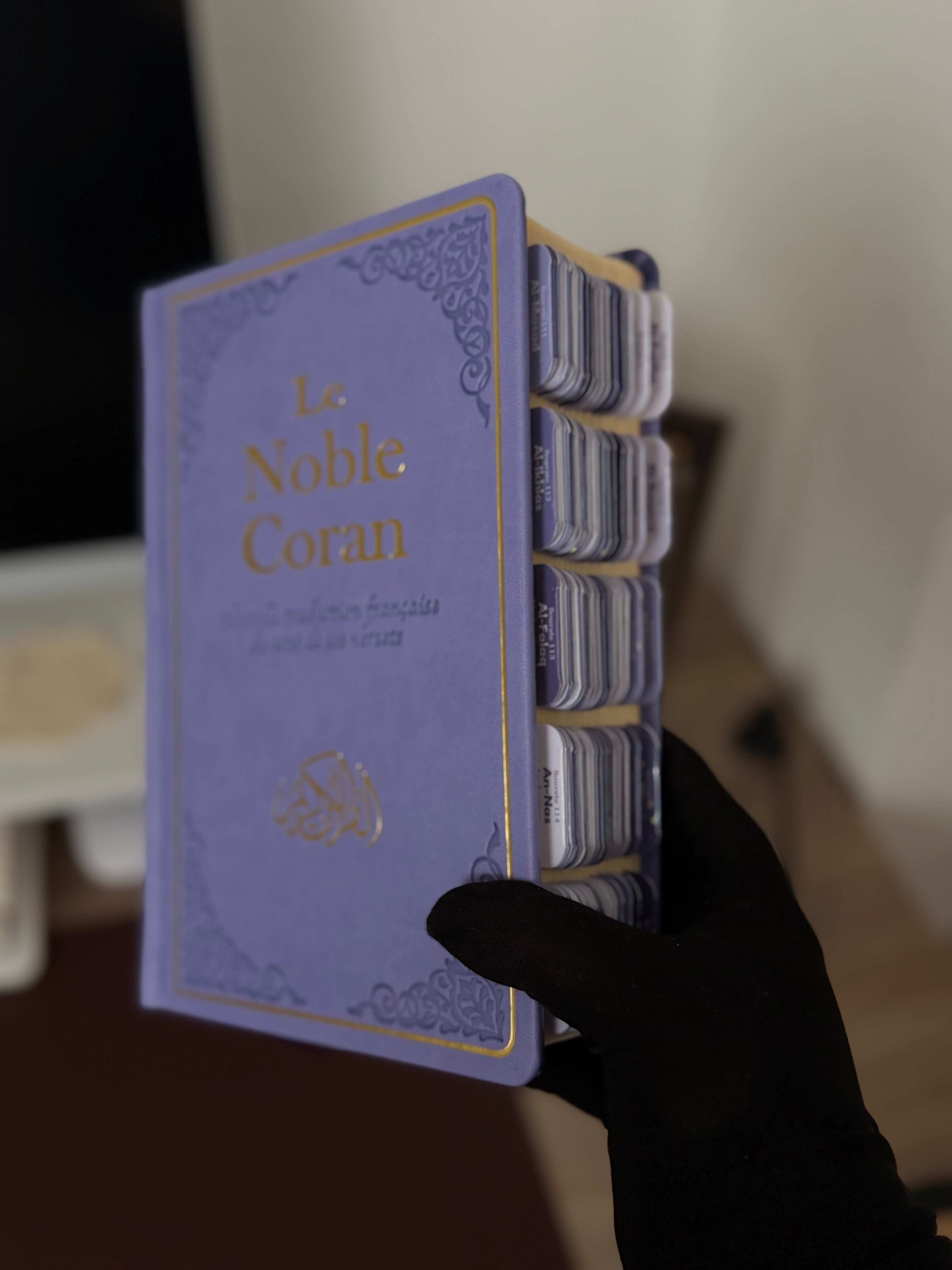 Quran avec onglets holographiques