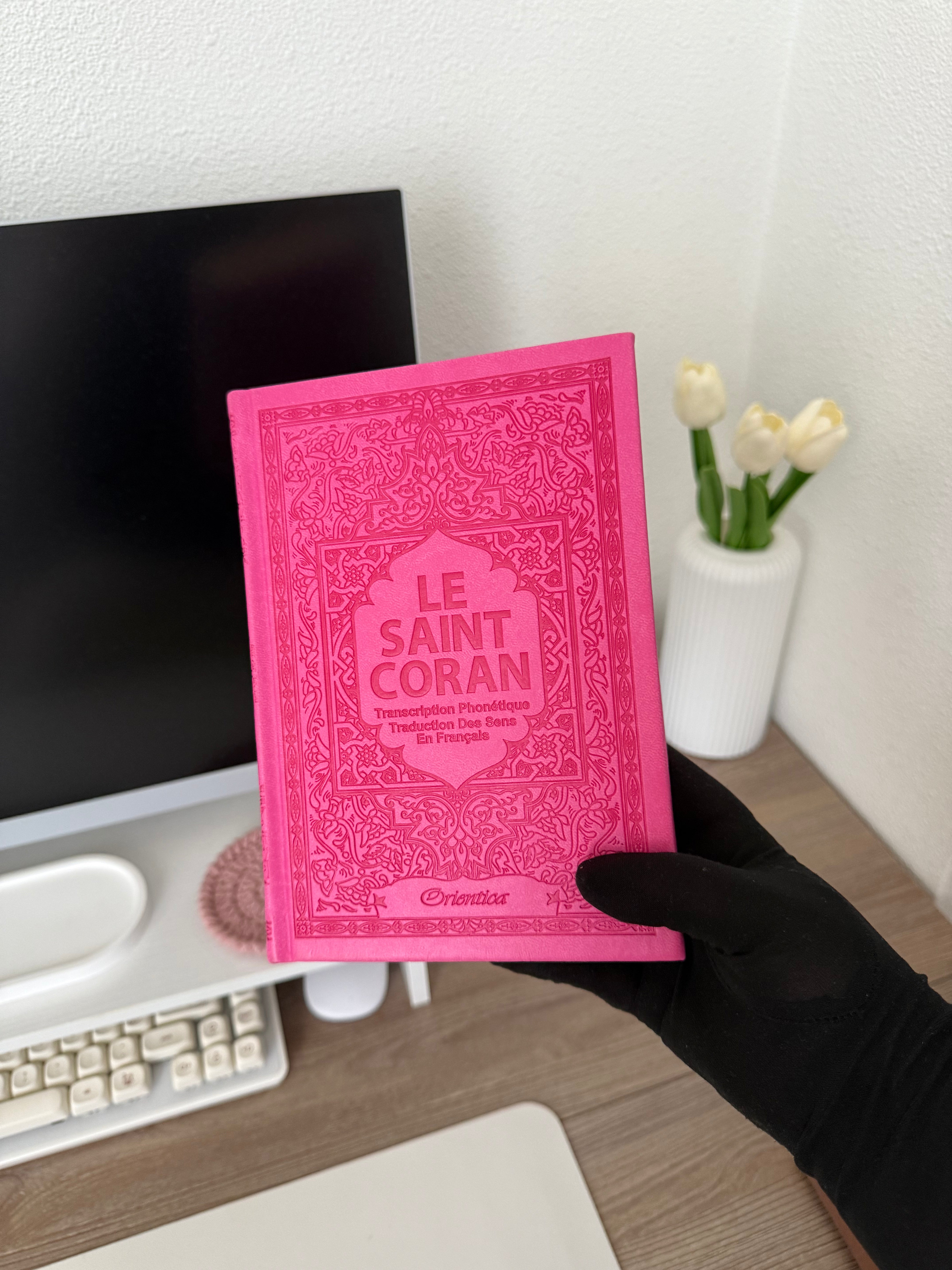 The Holy Quran in Arabic + Phonetic Transcription and Translation of the Meanings into French - Deluxe Edition (Light Pink Leather Cover)